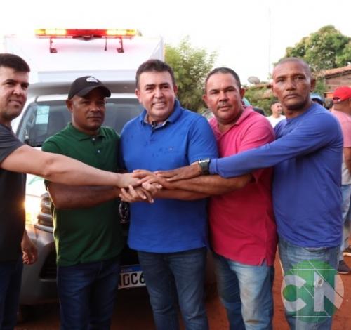 Entrega de novos veículos no povoado Seco das Mulatas - Bacabal 