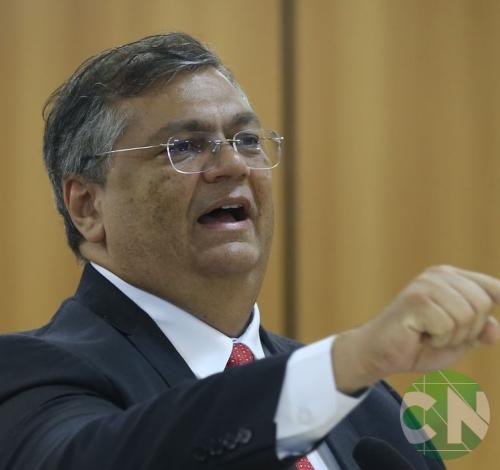 Dino mantém suspensa execução de emendas do Orçamento Secreto