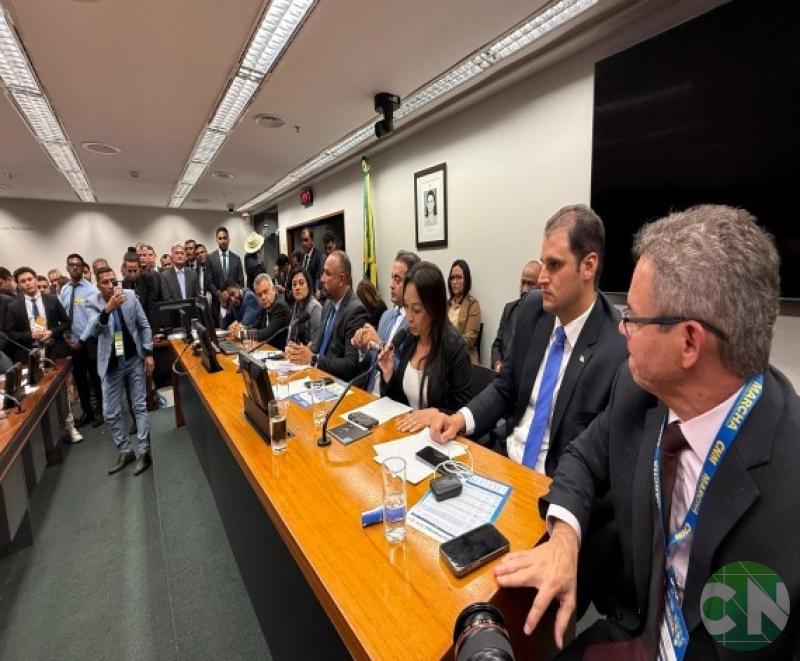 FAMEM em destaque: Roberto Costa à frente dos Municípios do MA na Marcha a Brasília