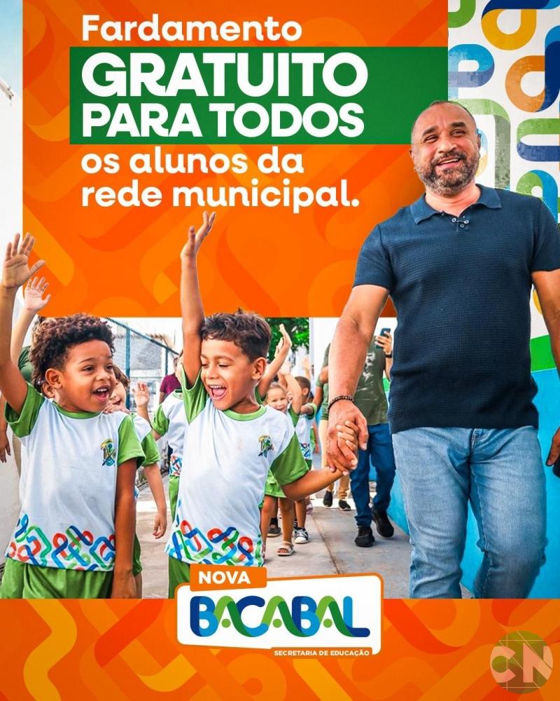 HISTÓRICO: Pela primeira vez os alunos da rede municipal de ensino estão recebendo fardamento escolar gratuito!