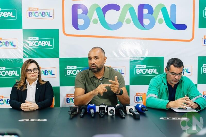 Prefeito Roberto Costa aciona Justiça contra empresas de loteamentos que não cumprem obrigações de infraestrutura