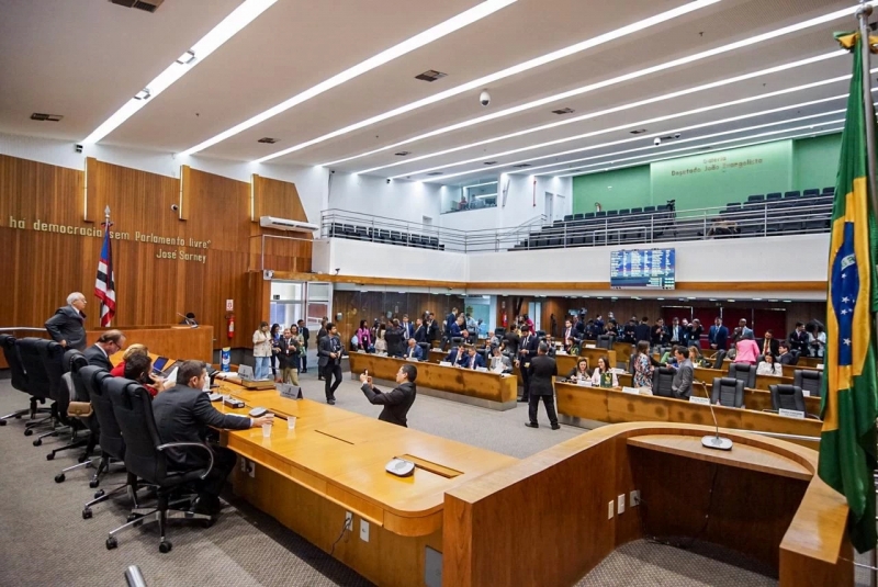 Assembleia aprova empréstimo de R$ 1,9 bilhão para o Governo do Estado