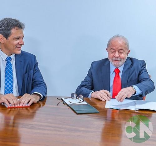 Governo anuncia proposta de salário mínimo a R$ 1.502 em 2025, alta de 6,37%
