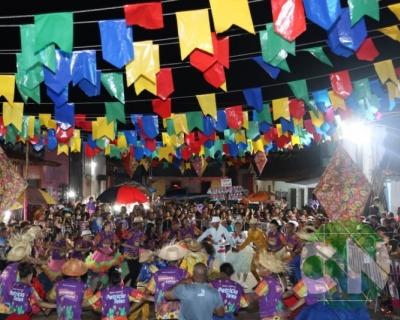 Arraiá na Terra da Bacaba