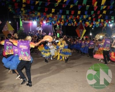 Arraiá na Terra da Bacaba
