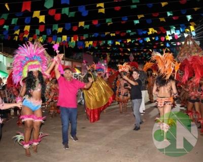 Arraiá na Terra da Bacaba