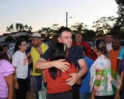 Reinauguração de escola