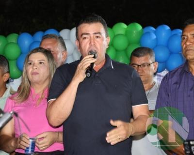 Reinauguração de escola