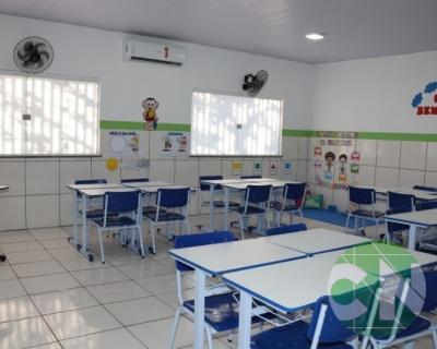Reinauguração de escola