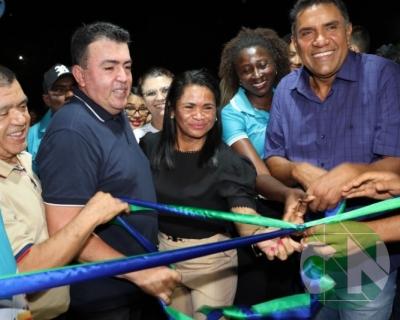 Reinauguração de escola