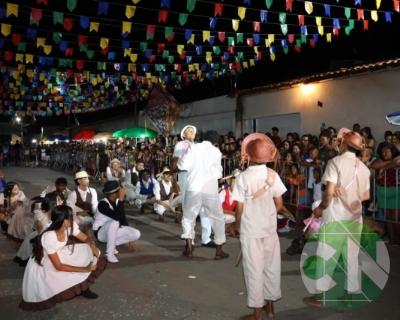 Arraiá na terra da Bacaba: Terra do Sol