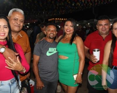 Primeira noite do São João em Bacabal 