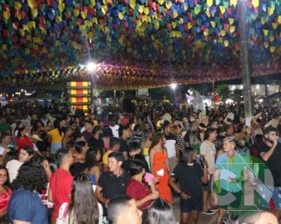 Primeira noite do São João em Bacabal 