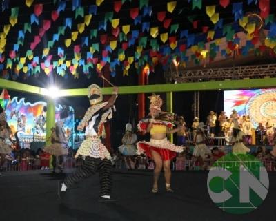 Primeira noite do São João em Bacabal 