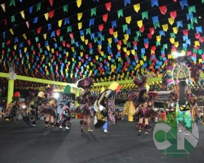 Primeira noite do São João em Bacabal 