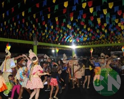 Primeira noite do São João em Bacabal 