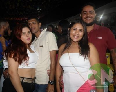 Primeira noite do São João em Bacabal 