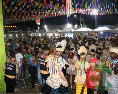 Primeira noite do São João em Bacabal 