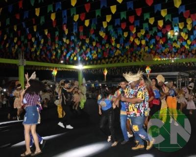 Primeira noite do São João em Bacabal 