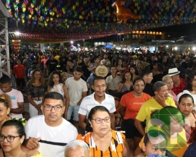 Primeira noite do São João em Bacabal 