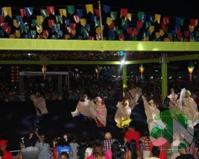 Primeira noite do São João em Bacabal 