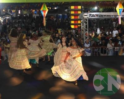 Primeira noite do São João em Bacabal 