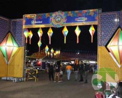 Primeira noite do São João em Bacabal 