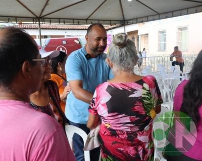 Entregas de óculos de grau pelo Deputado Roberto Costa 