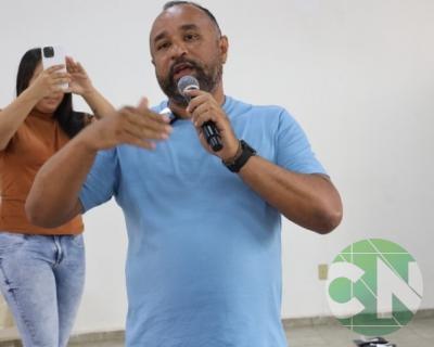 Entregas de óculos de grau pelo Deputado Roberto Costa 