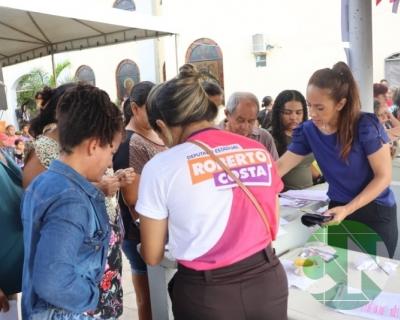 Entregas de óculos de grau pelo Deputado Roberto Costa 