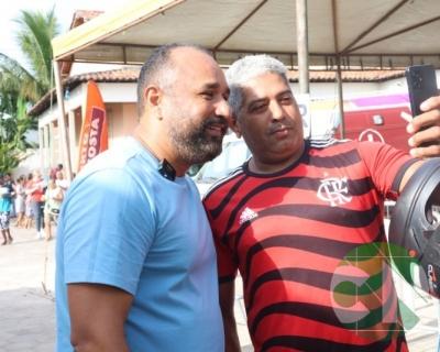 Entregas de óculos de grau pelo Deputado Roberto Costa 