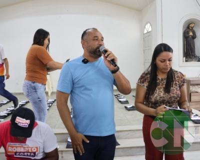 Entregas de óculos de grau pelo Deputado Roberto Costa 