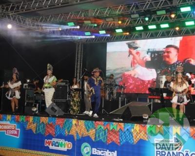 Quarta noite do São João na Terra da Bacaba 