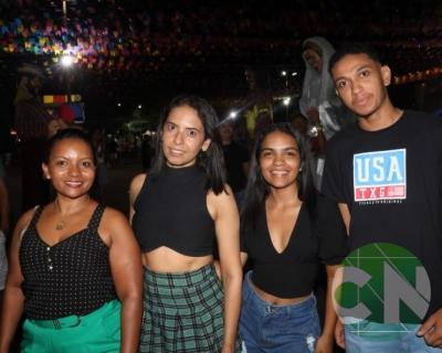 Quarta noite do São João na Terra da Bacaba 