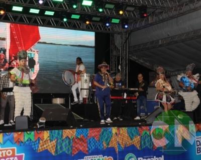 Quarta noite do São João na Terra da Bacaba 