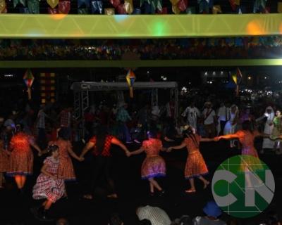 Quarta noite do São João na Terra da Bacaba 