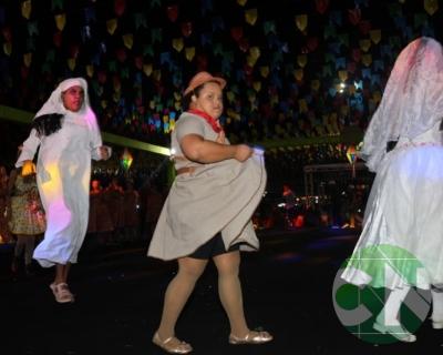 Quarta noite do São João na Terra da Bacaba 