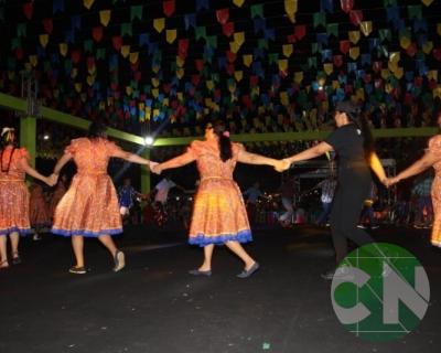 Quarta noite do São João na Terra da Bacaba 