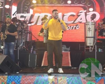 Quarta noite do São João na Terra da Bacaba 