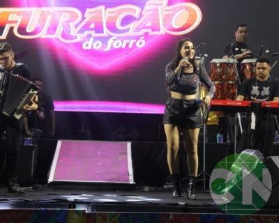 Quarta noite do São João na Terra da Bacaba 