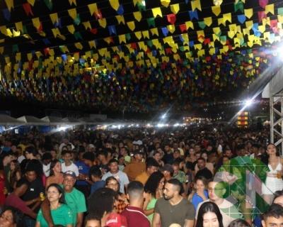 Última noite do Arraiá na Terra da Bacaba