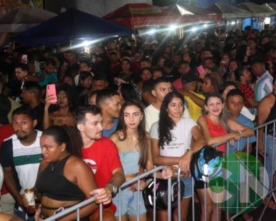 Última noite do Arraiá na Terra da Bacaba