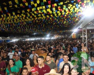 Última noite do Arraiá na Terra da Bacaba