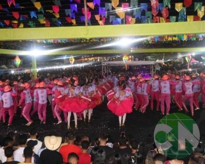 Última noite do Arraiá na Terra da Bacaba