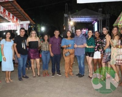 Arraial da secretária de saúde 