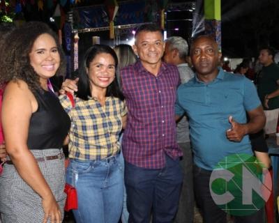 Arraial da secretária de saúde 