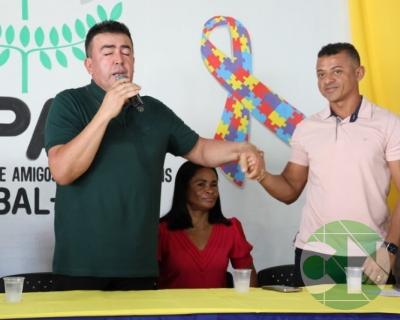 Entrega do novo transporte para a APAE doado pela prefeitura de Bacabal 