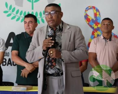 Entrega do novo transporte para a APAE doado pela prefeitura de Bacabal 