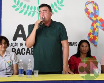 Entrega do novo transporte para a APAE doado pela prefeitura de Bacabal 