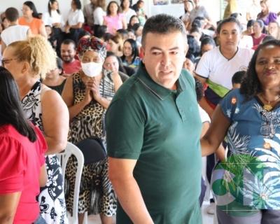 Entrega do novo transporte para a APAE doado pela prefeitura de Bacabal 